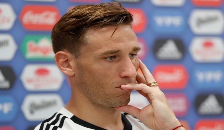 Lucas Biglia, otro que dice adiós
