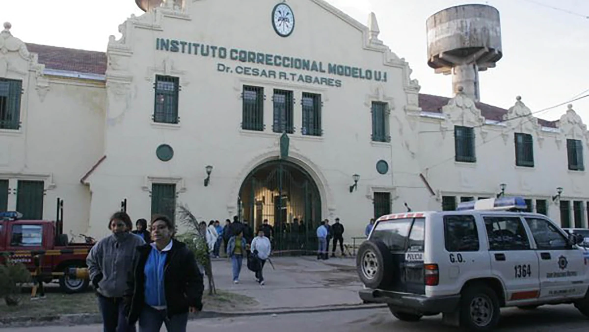 Piden límite de dos kilos de ingreso de alimentos 