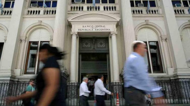 Proyectan inflación del 30% y leve suba del PBI