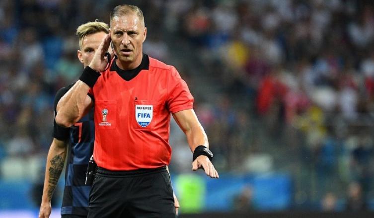 Néstor Pitana dirigirá el duelo entre Francia y Uruguay por cuartos de final