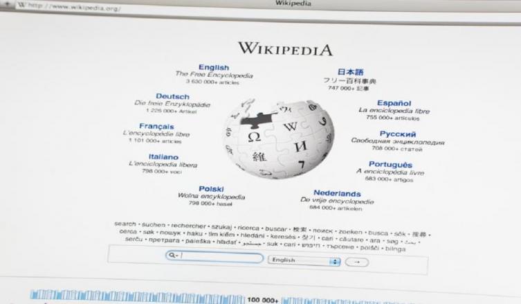 Por qué plataformas como Wikipedia están en riesgo de cierre