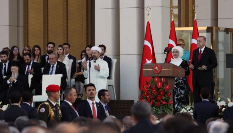 Turquía: Erdogan reasumió la presidencia, ahora con el poder absoluto