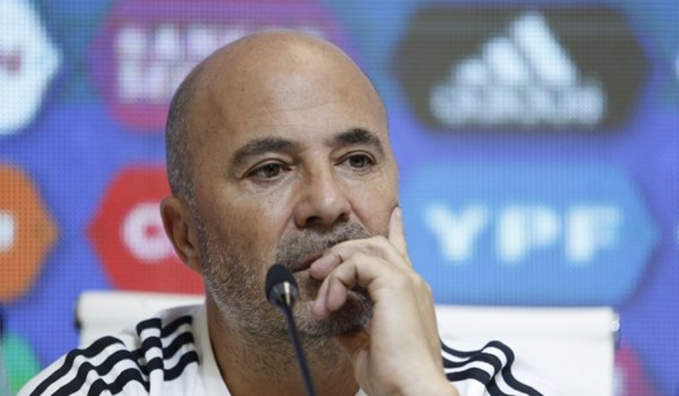 Los candidatos a sumarse al cuerpo técnico de Sampaoli tras la salida de Beccacece