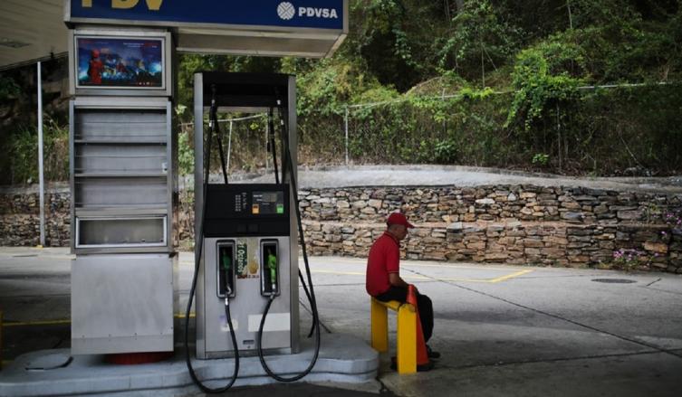 La producción de petróleo en Venezuela es la más baja en 30 años