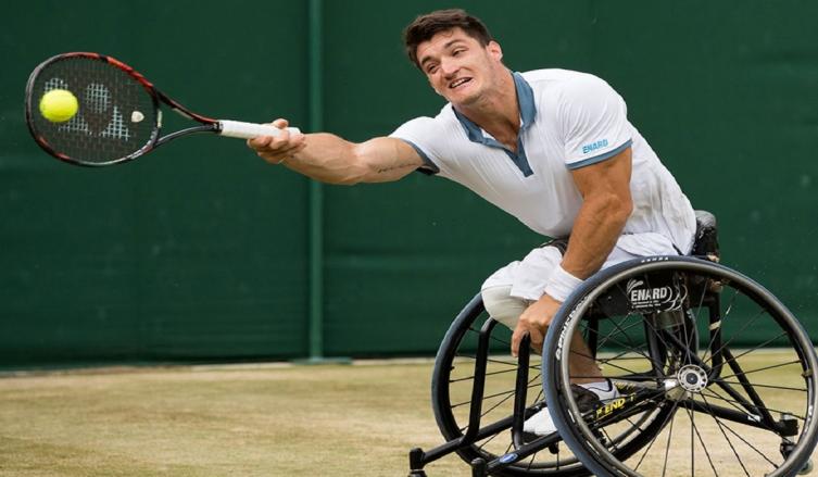 Eufórico festejo de Gustavo Fernández: eliminó al Nº 1 y busca el título en Wimbledon