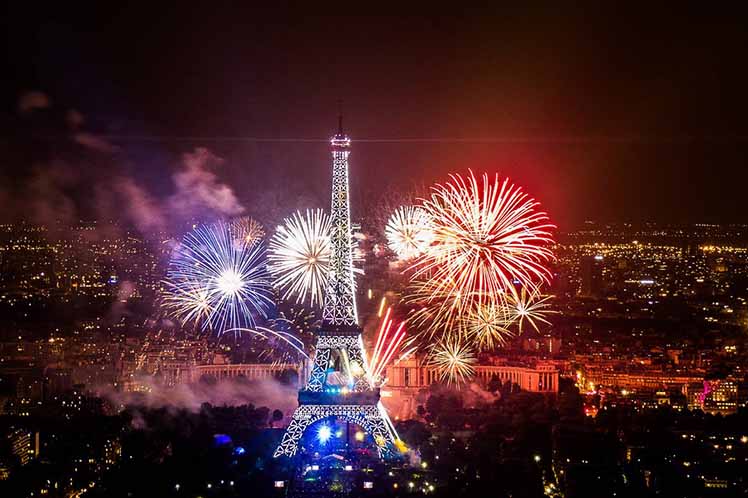 Francia celebra su Fiesta Nacional con fuertes medidas de seguridad