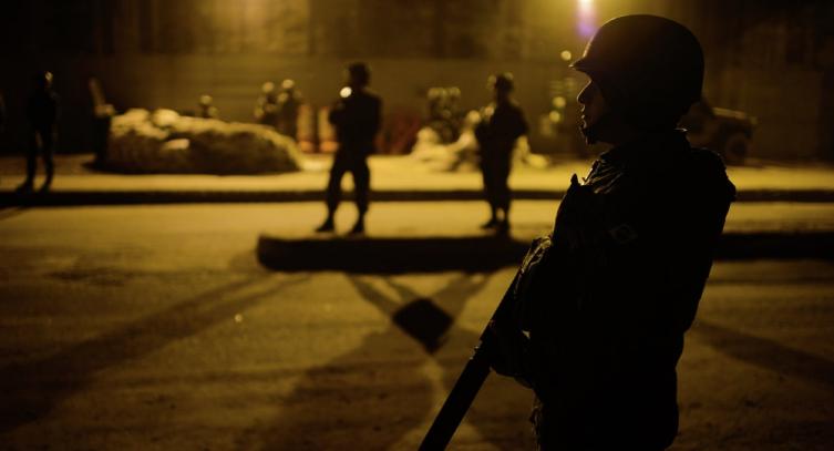 Militares en Río: las muertes provocadas por la policía aumentaron casi un 60%