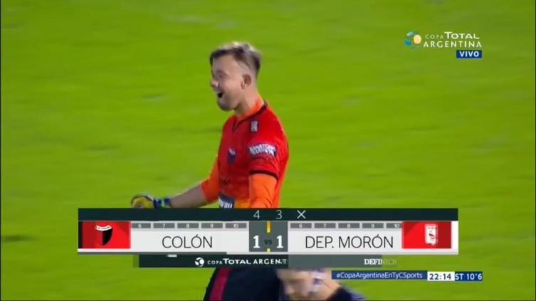 Burián fue clave para el triunfo de Colón ante Morón por la Copa Argentina