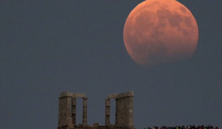 Jorge Coghlan habló sobre el eclipse de Luna más largo del siglo XXI