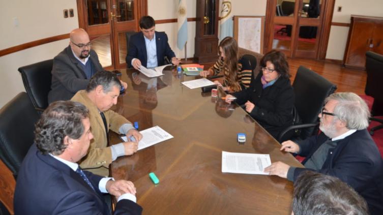 La provincia subastará el primer lote de vehículos decomisados