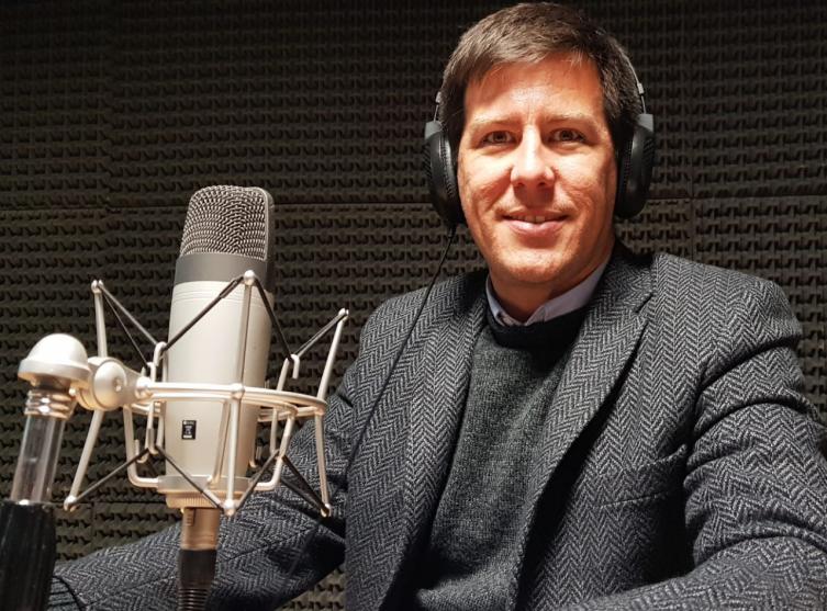 Médico psiquiatra, presidente de la Asociación de Psiquiatras de Santa Fe, Dr. José Domínguez, miembro del capítulo de Trastornos de Ansiedad de APSA