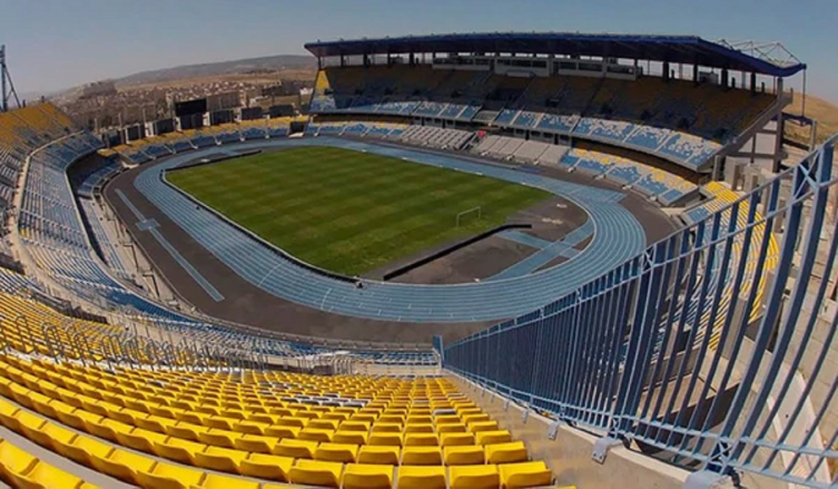 El impensado problema que atraviesa el estadio en donde jugarán Barcelona y Sevilla la Supercopa de España