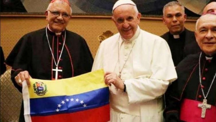 El Papa designa a un duro crítico de Maduro al frente de la Iglesia de Caracas