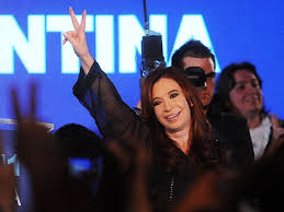 Escándalo: Facebook confirmó que operó contra CFK en 2015