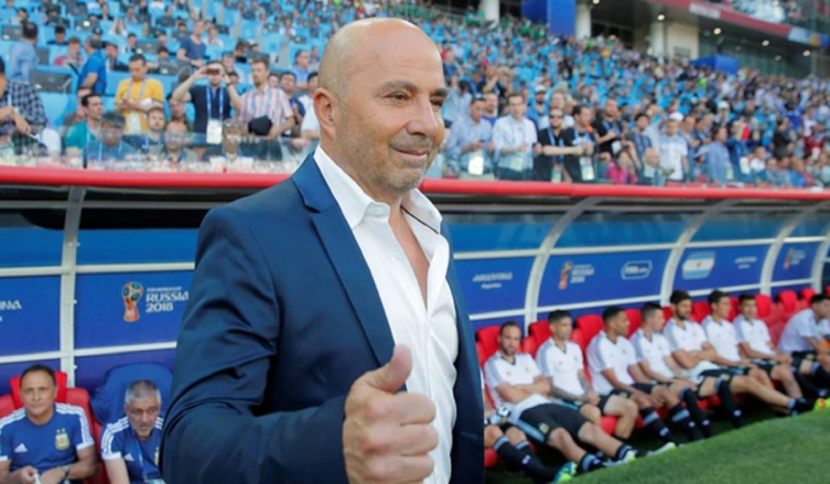 El millonario negocio por el que Jorge Sampaoli viajó a Chile tras su salida de la Selección