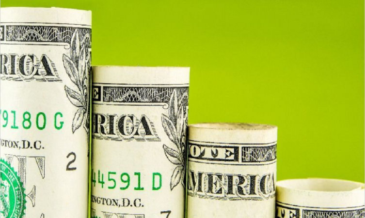 Pronostican que las menores ventas del Central harán que el dólar siga subiendo