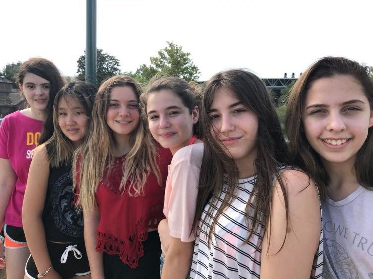 Por primera vez, 7 chicas argentinas ganan un concurso internacional en la NASA