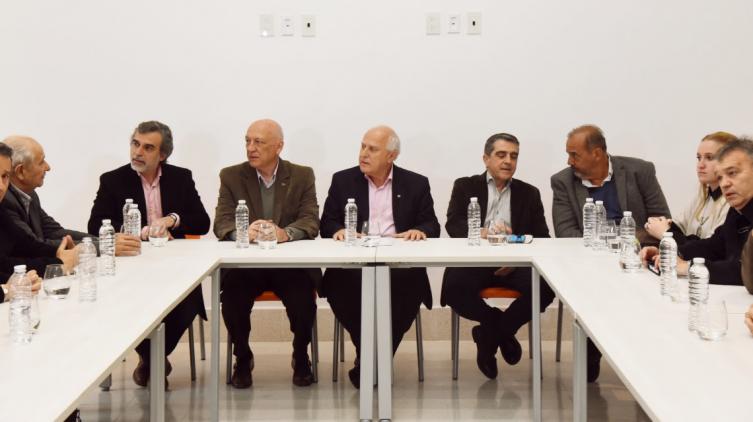Lifschitz y legisladores ratificaron el 