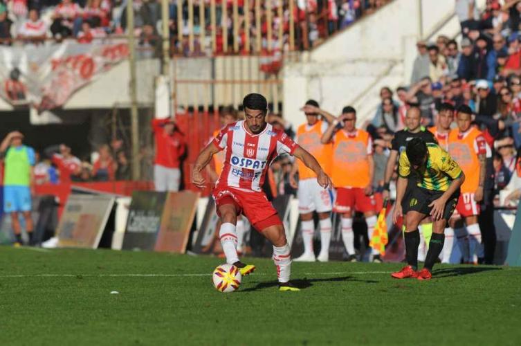 Unión piensa en San Martín y en Soldano