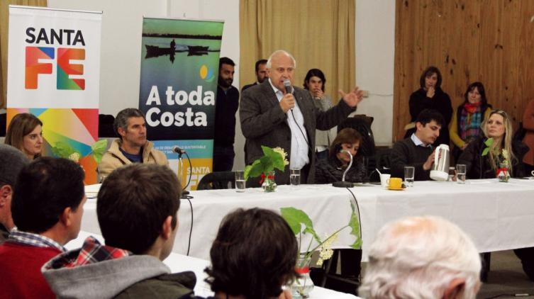Lifschitz participó de un encuentro con productores 