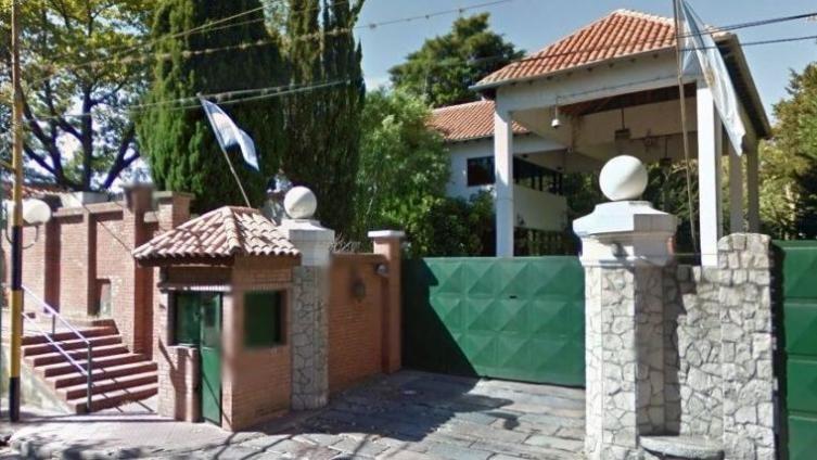 Ronda de reuniones en Olivos para definir los anuncios de este lunes
