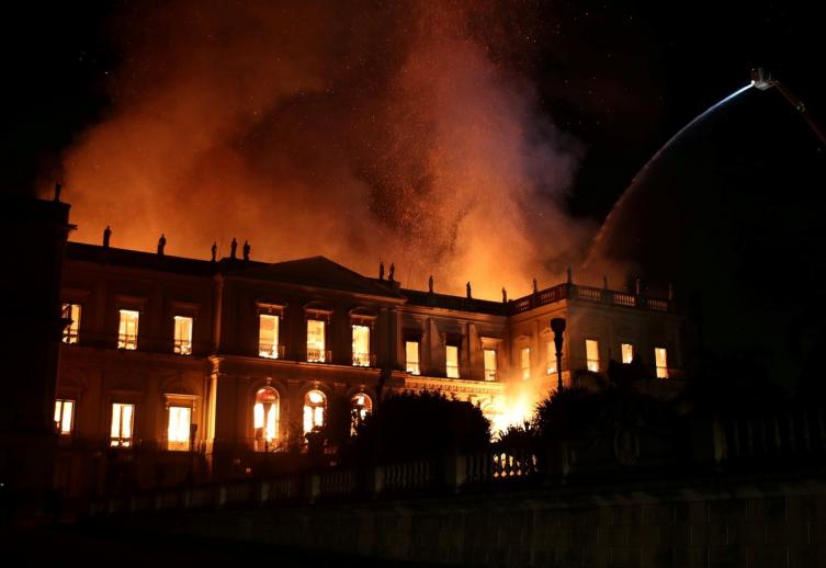 Brasil: se incendió el Museo Nacional de Río