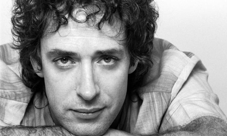 Underground adelanta BIOS de la mano de Gustavo Cerati
