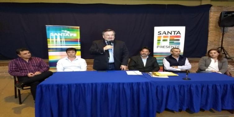 Entregaron aportes del FANI a 31 Escuelas del Dpto. San Cristóbal  