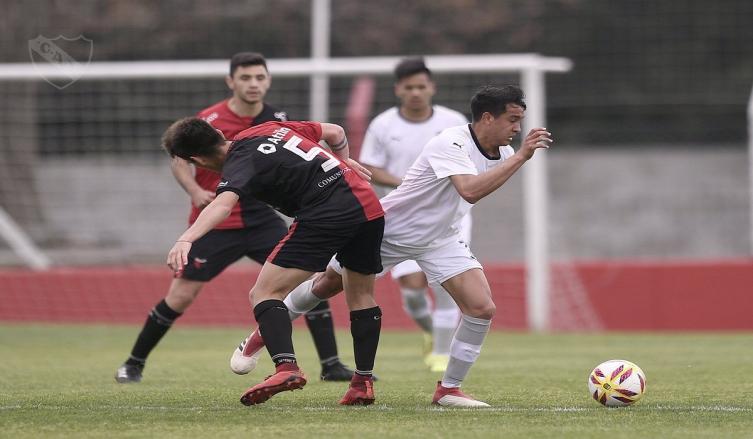 Las Reservas de Independiente y Colón empataron sin goles