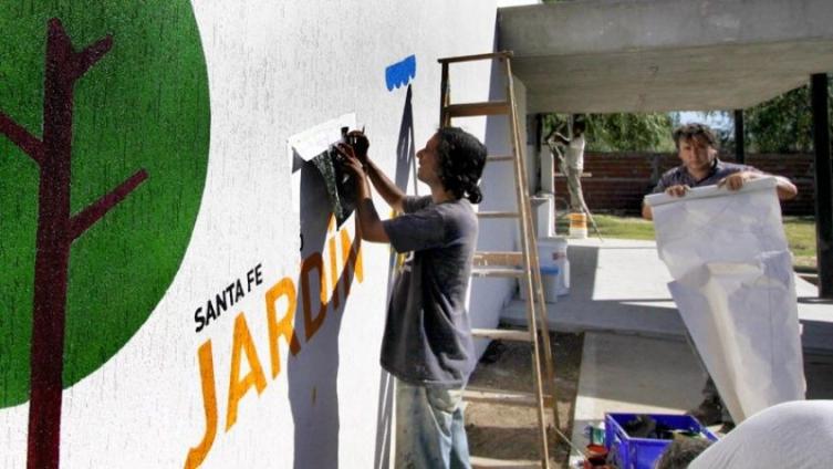 Ajuste para ocho jardines de infantes en Santa Fe