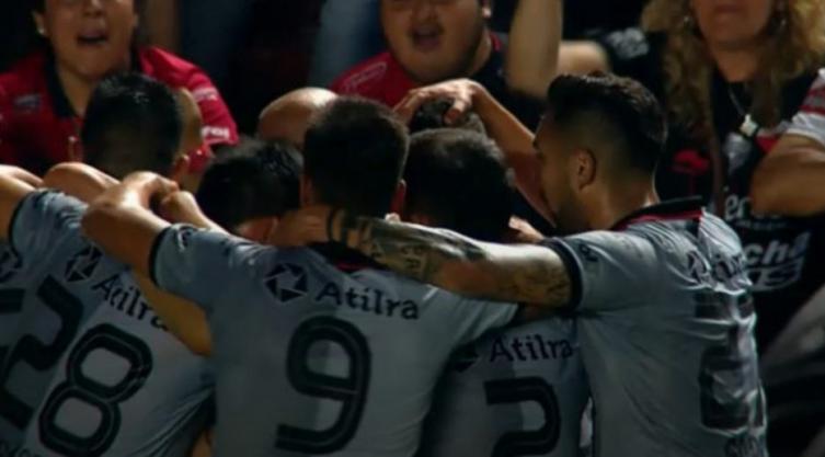 Sorprendió Colón en el Brigadier: sumó su primer triunfo en la liga, le ganó 3 a 1 al Tomba