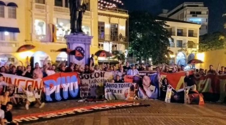 Banderazo Sabalero en Cartagena en la previa del partido ante Junior
