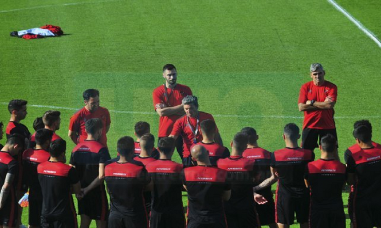 Mario Sciaqua asumió a la conducción técnica de Patronato