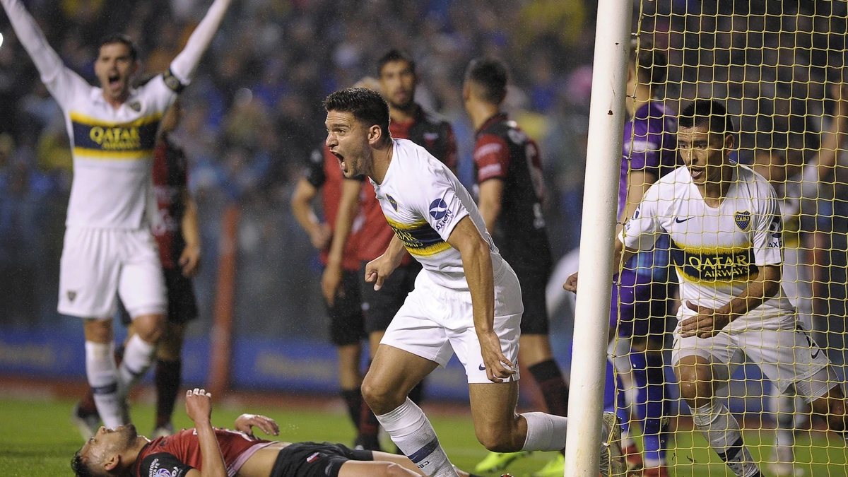 Colón pagó caro sus errores y Boca no lo perdonó en La Bombonera