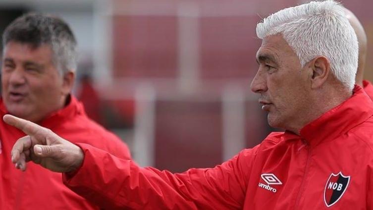 De Felippe empieza a delinear el equipo para visitar a Colón