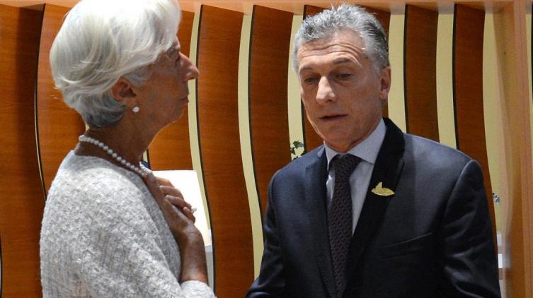 FMI: la argentina caerá 2,6% y la inflación será del 40%