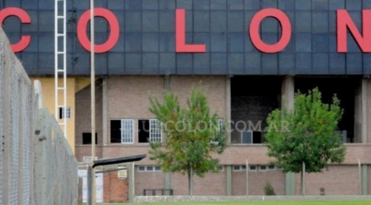 Comunicado de Colón tras la foto que compromete a los juveniles