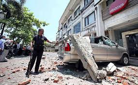 Indonesia: Al menos tres muertos por otro fuerte sismo, esta vez en la isla de Bali