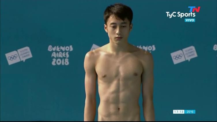 JJ.OO. de la Juventud: a un chino le pusieron un cero por un salto de trampolín