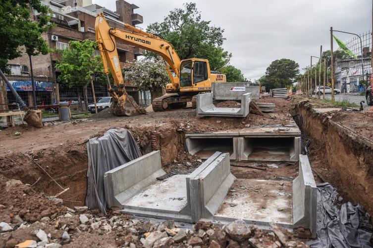 Avanzan las obras de remodelación de Avenida Freyre