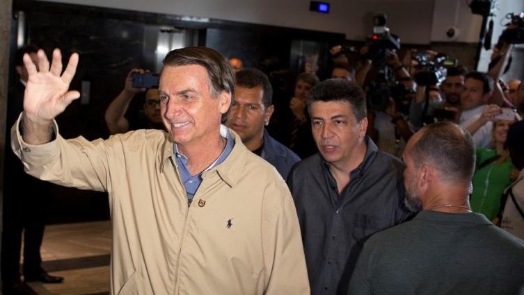 Brasil: la Corte Electoral aceptó el pedido del PT e investigará la campaña de Jair Bolsonaro