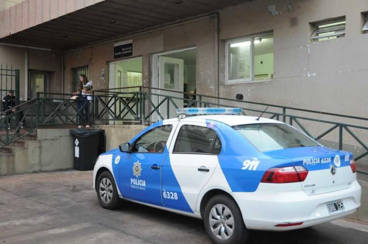 Una mujer dio a luz asistida por policías en Alto Verde