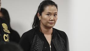 Perú: la Justicia postergó la audiencia de prisión preventiva de Keiko Fujimori