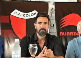 La reflexión de un caliente Domínguez tras caer con Huracán