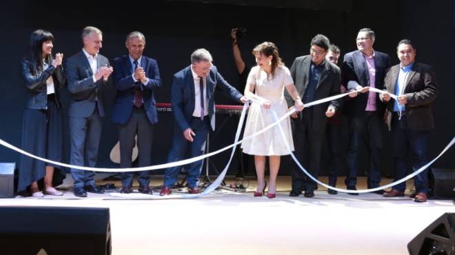 Relaciones peligrosas: Cambiemos inauguró una iglesia evangélica de Neuquén