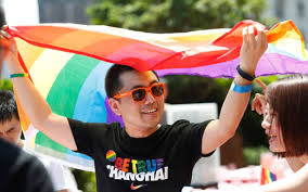 La multitudinaria marcha del orgullo gay en China
