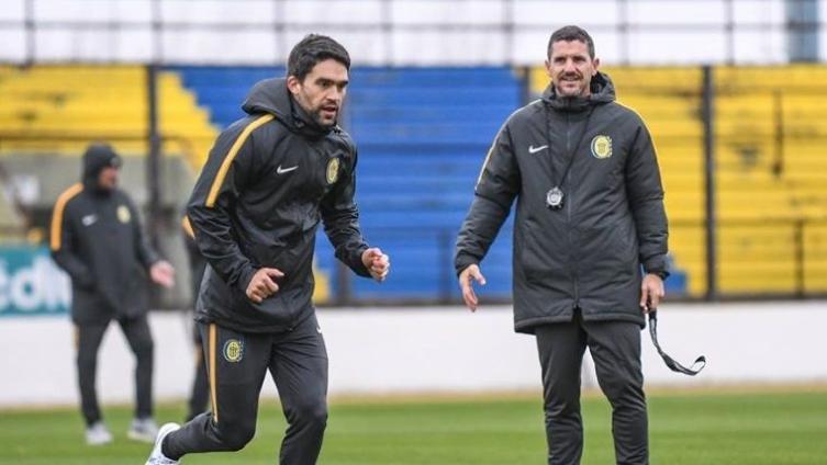 ¿Llega Caruzzo al clásico? Bauza lo puso en duda