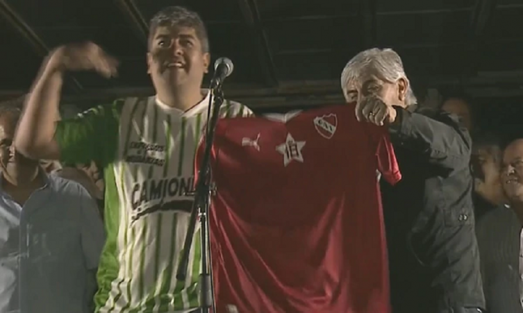 Los mensajes de Whatsapp entre Pablo Moyano y  Petrov que comprometen al sindicalista 