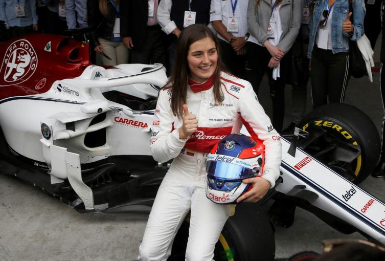 Tatiana Calderón, la colombiana que cumplió el sueño de girar en el F 1