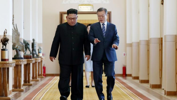El presidente surcoreano adelantó que la visita de Kim Jong-un a Seúl “será pronto”